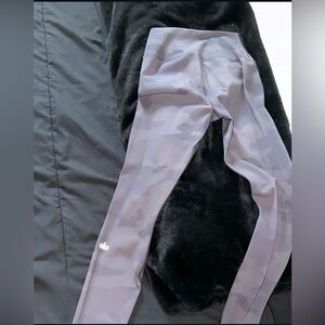ALO Yoga Gray Camo Leggings